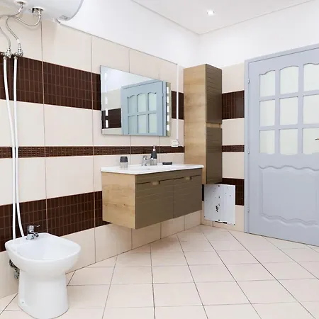 Christianna Free Parking Lägenhetshotell 3*