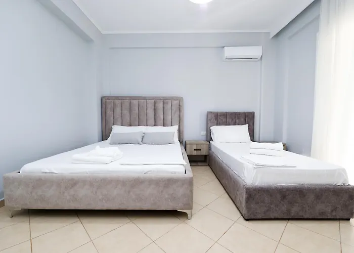Christianna Free Parking Aparthotel Vlorë