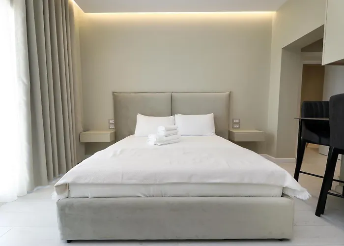 Christianna Free Parking Aparthotel 3*