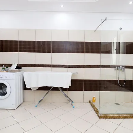 Christianna Free Parking 3* Vlora