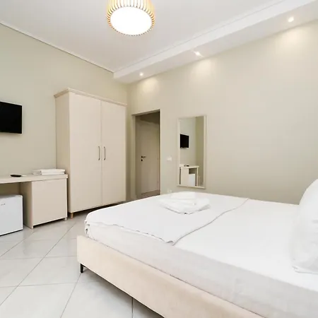 Christianna Free Parking