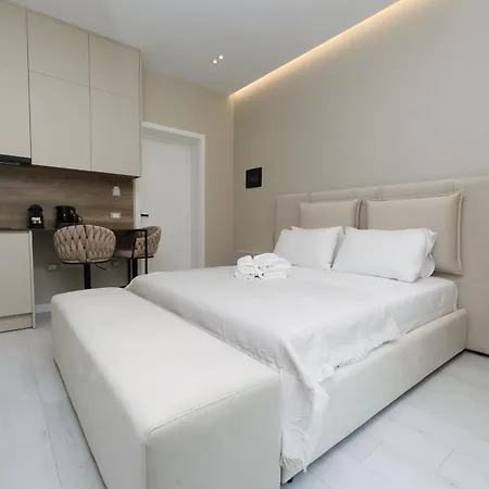 Christianna Free Parking