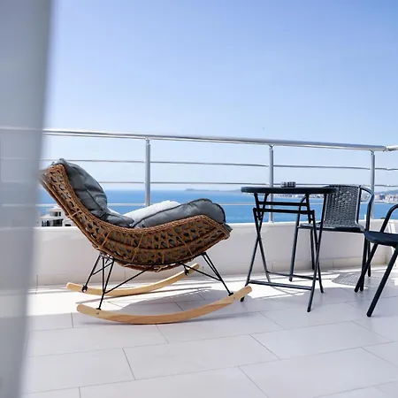 Christianna Free Parking Apartmanhotel Vlora