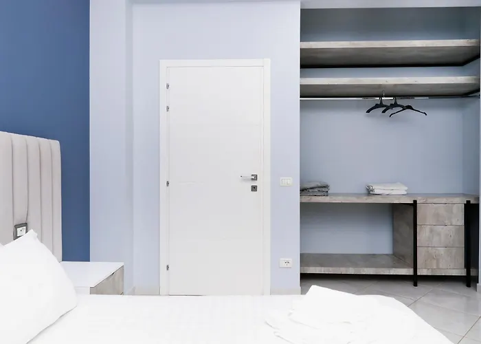 Christianna Free Parking 3* Vlorë