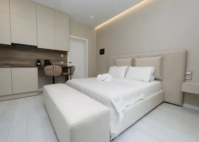 Christianna Free Parking