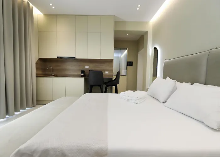 Christianna Free Parking