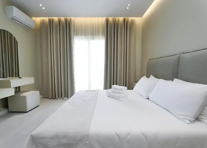 Christianna Free Parking 3*