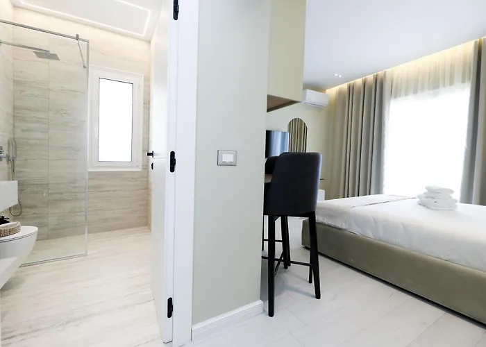 Christianna Free Parking Apartahotel Vlorë