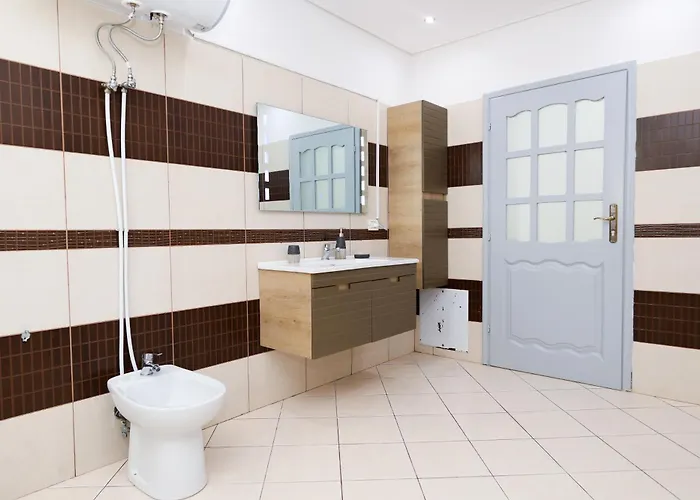 Christianna Free Parking Apartahotel 3*